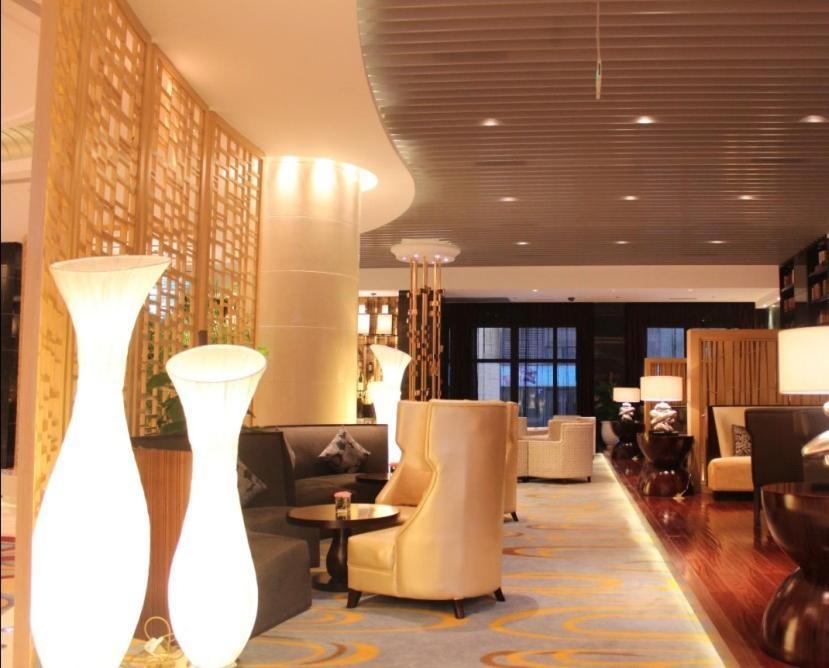 Riviera Hotel Ningbo Exterior photo
